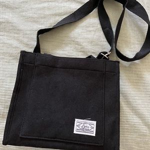 selling black crossbody bag!!